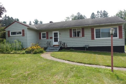 3516 Stratford Drive Vestal NY 13850