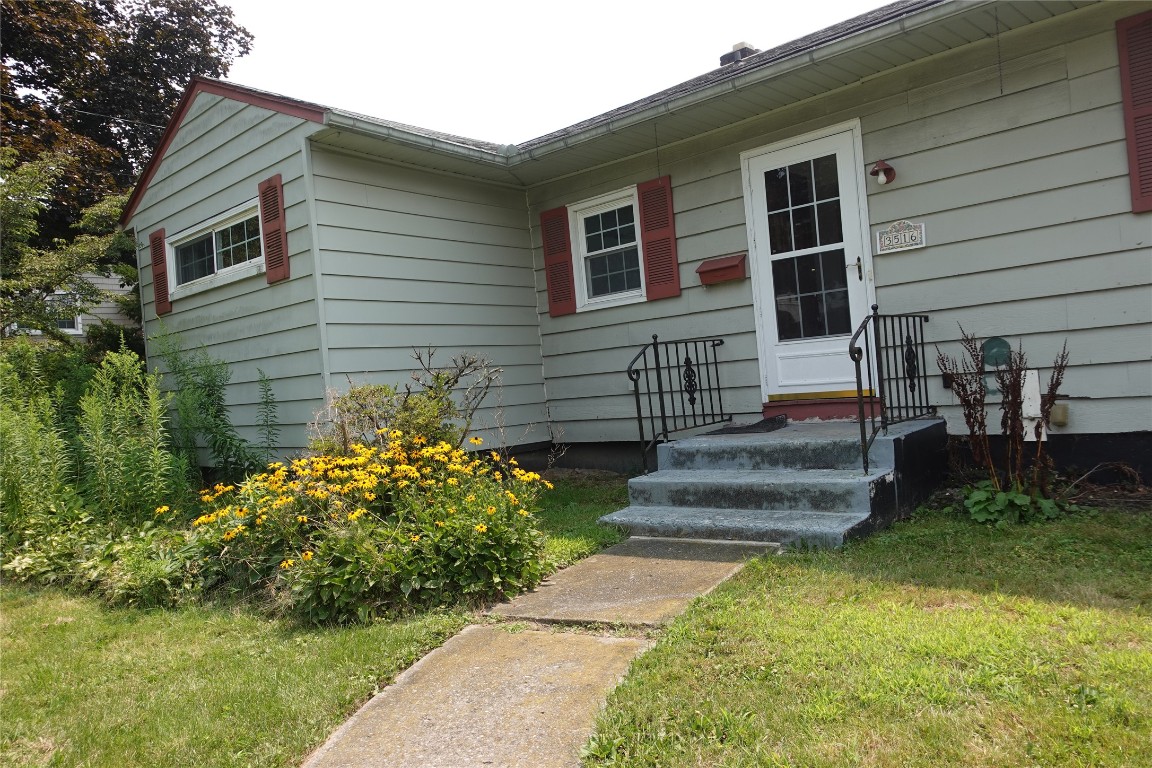 3516 Stratford Drive