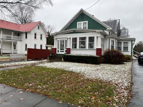 518 Liberty St Elmira NY 14904