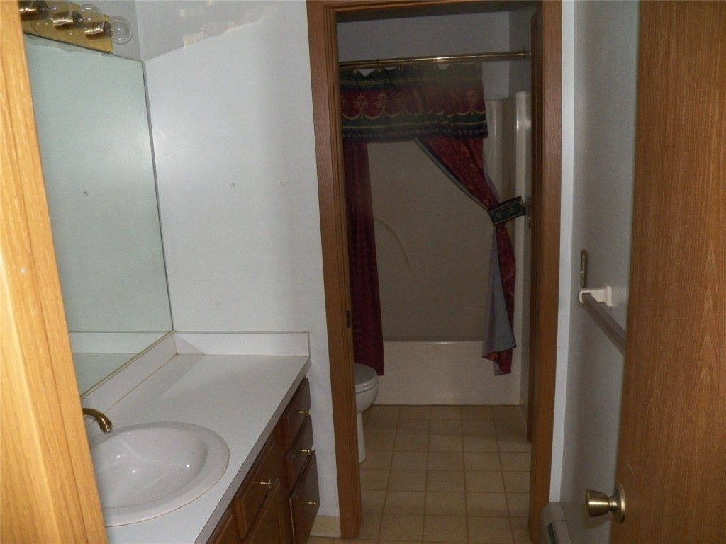 37 Theresa Boulevard, Binghamton, New York image 7