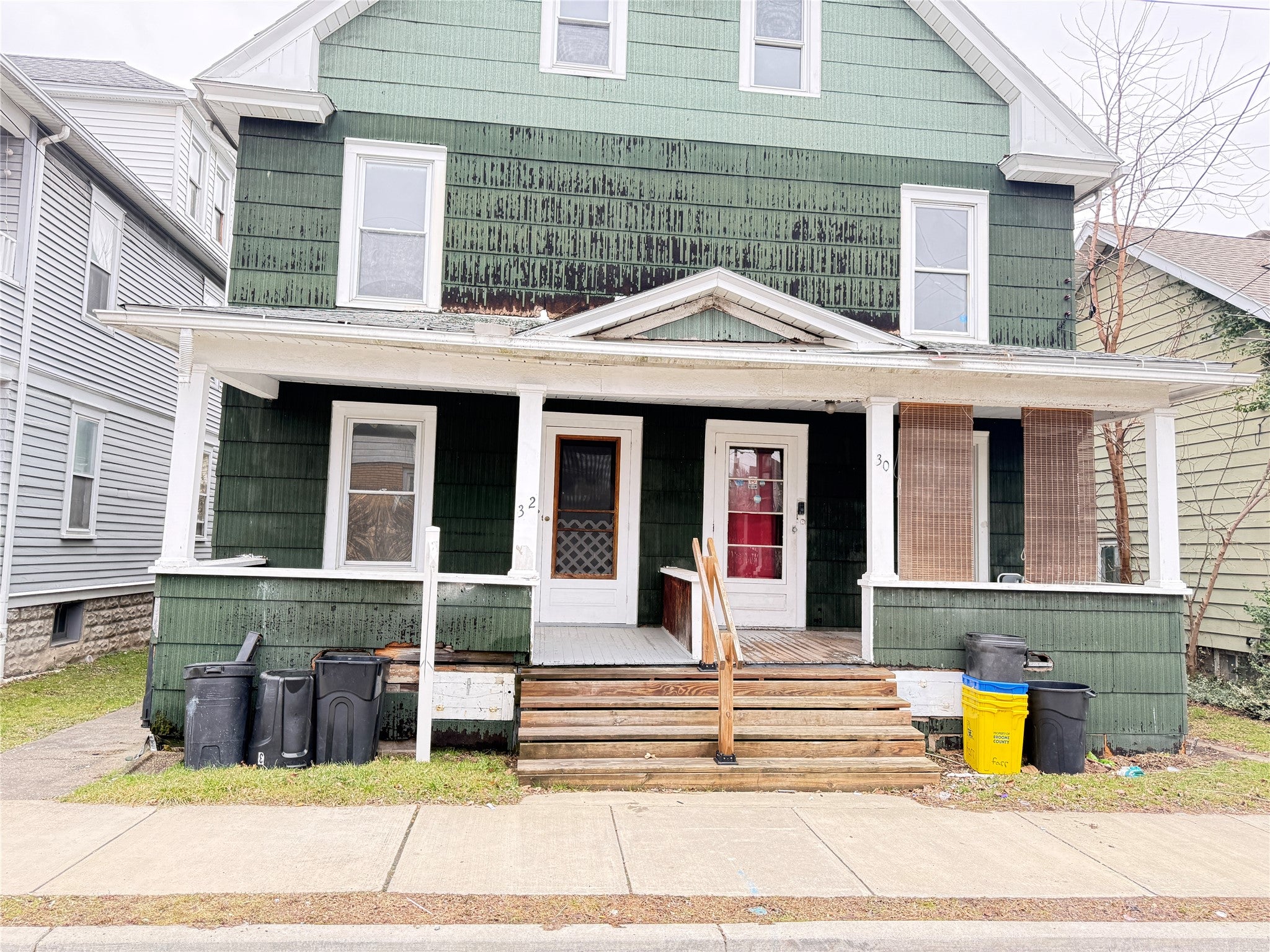 32 Farr Avenue - Photo 2