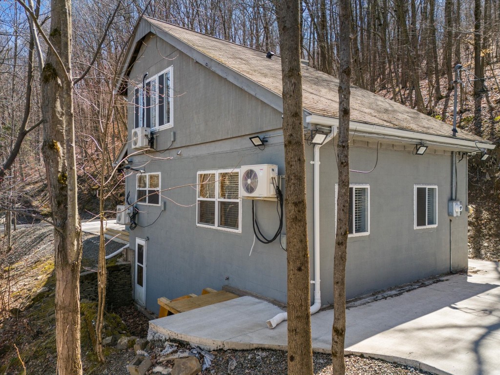 850 - 854 Powderhouse Road, Vestal, New York image 26