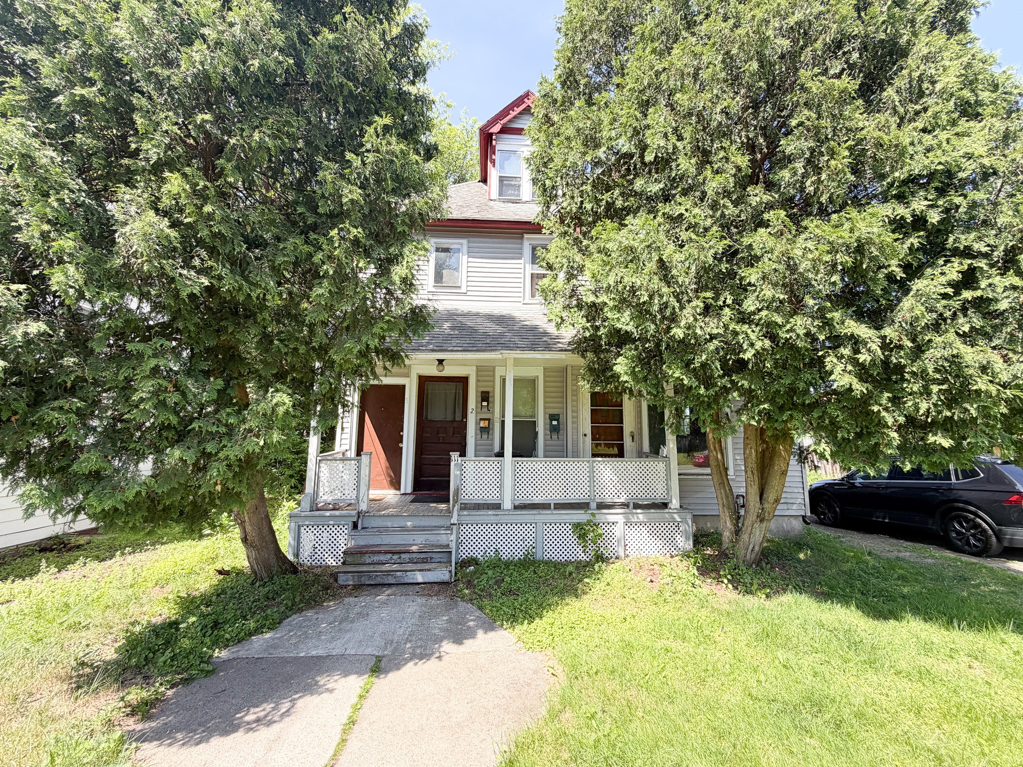 Photo 1 of 18 — 111 Glenwood Ave, Binghamton, NY 12905