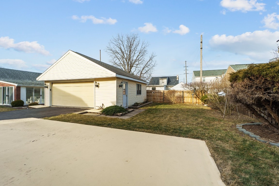 4 Delaware Ave, Endicott, New York image 22