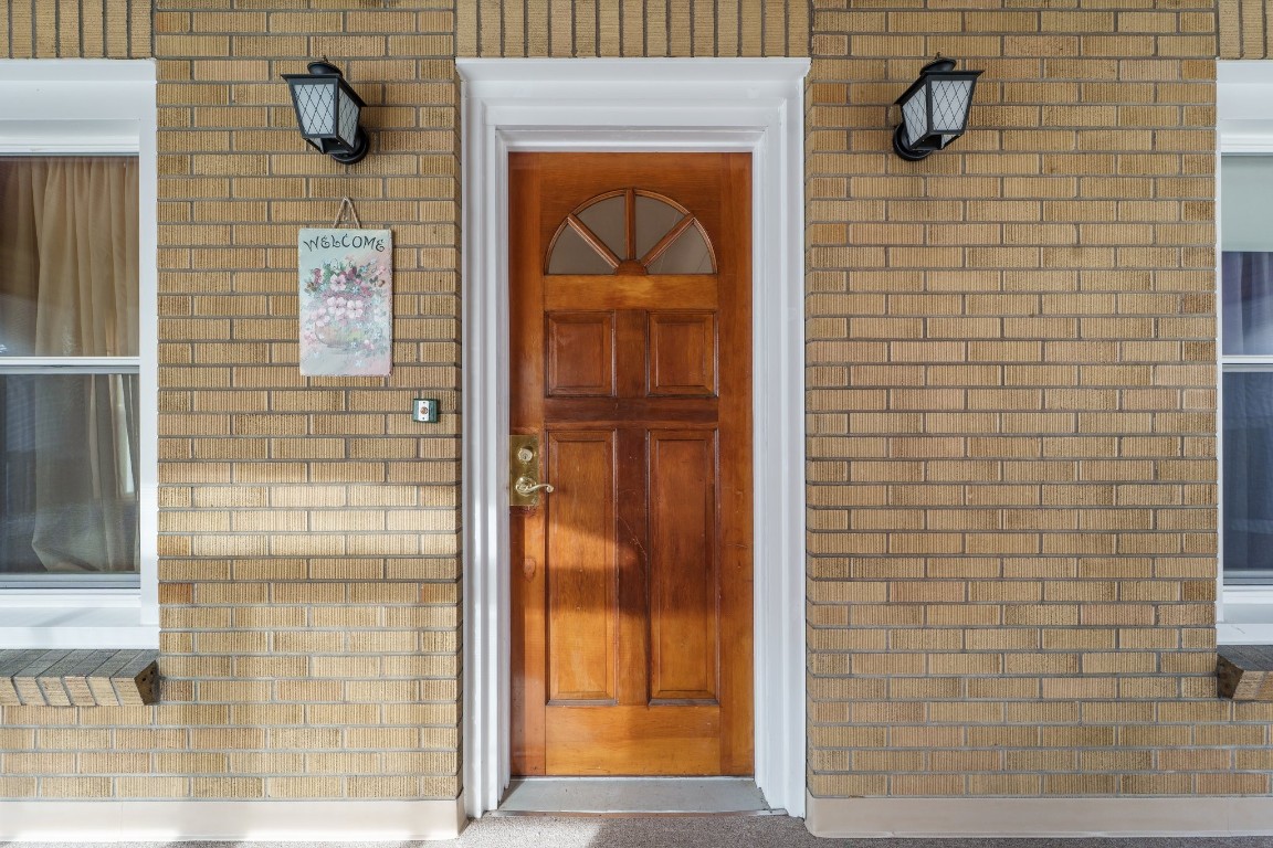 4 Delaware Ave, Endicott, New York image 3