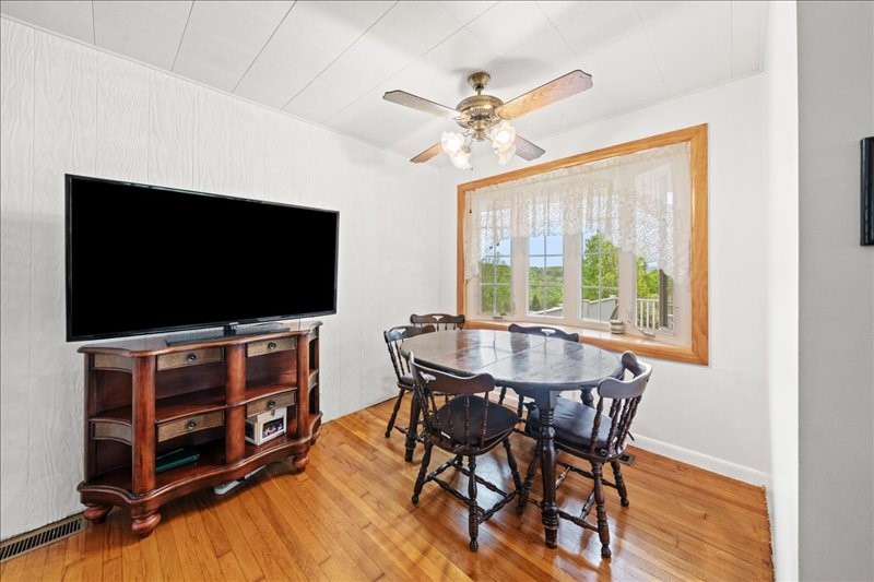 277 Pierce Road, Vestal, New York image 16