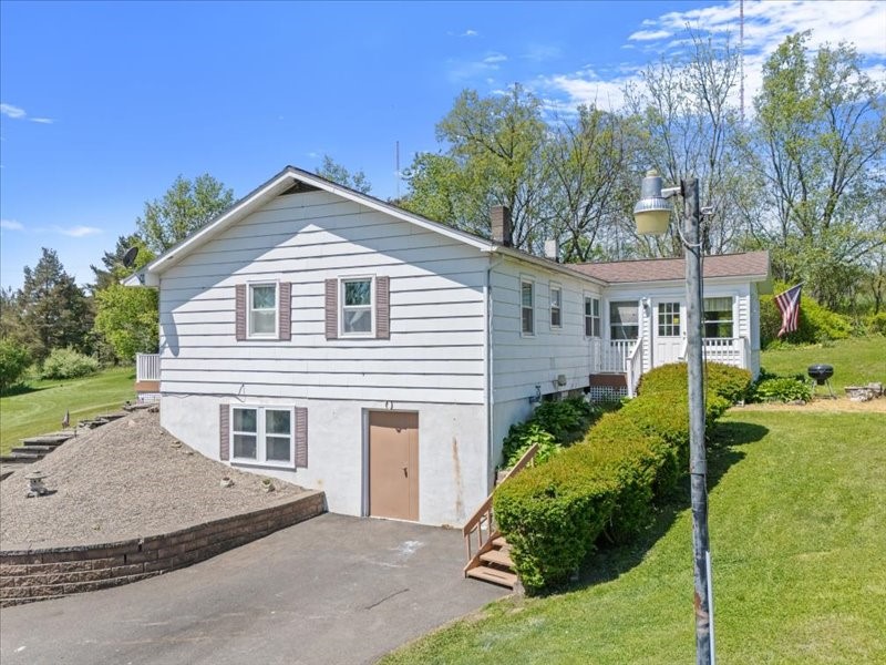 277 Pierce Road, Vestal, New York image 29