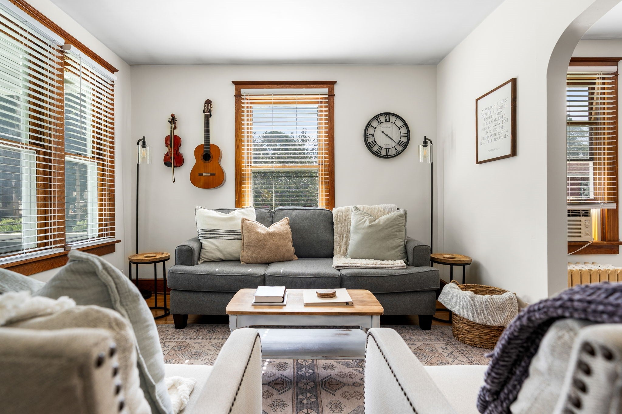 13 Onondaga Street - Photo 4