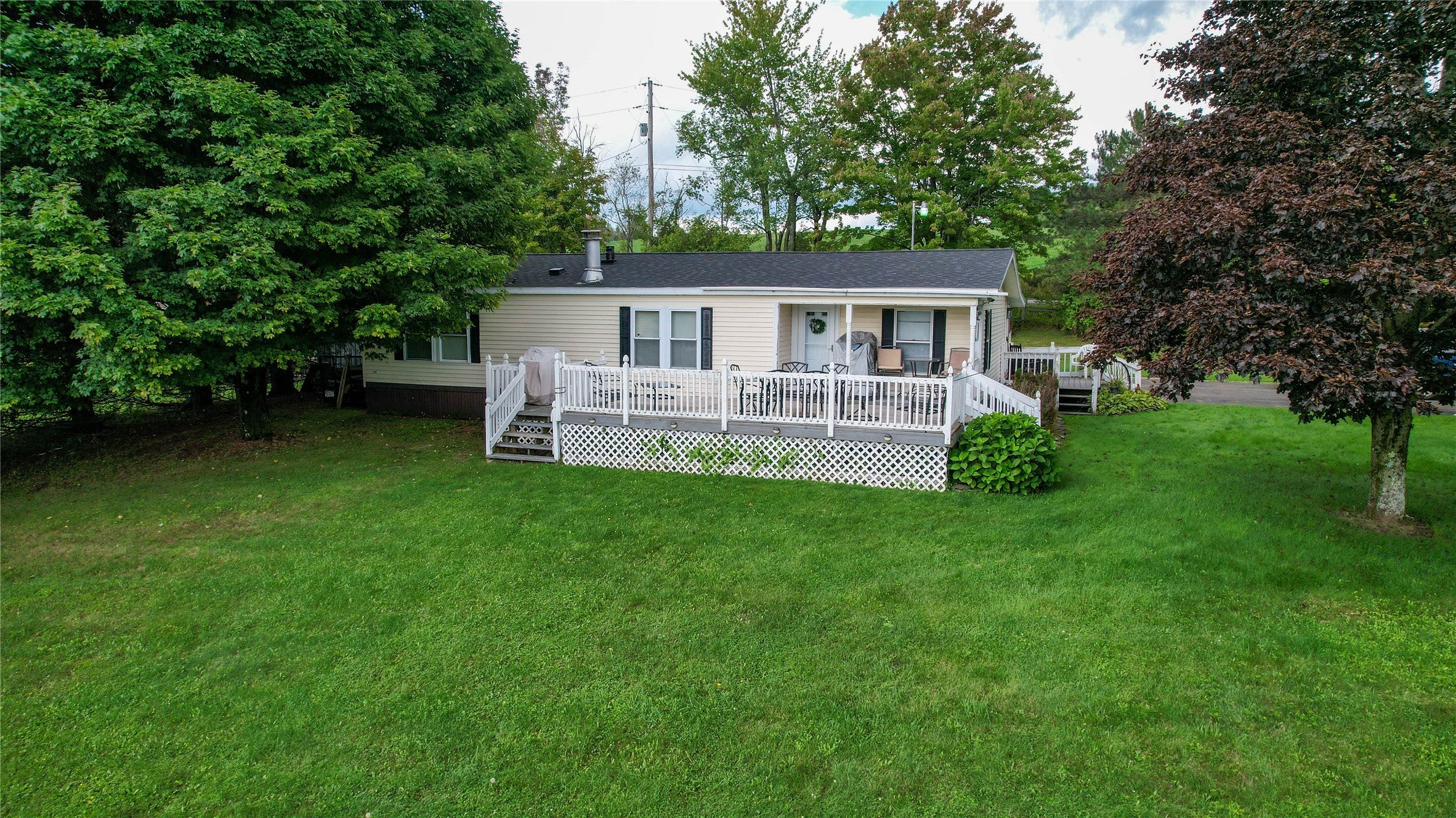 295 Columbus Hill Road - Photo 2