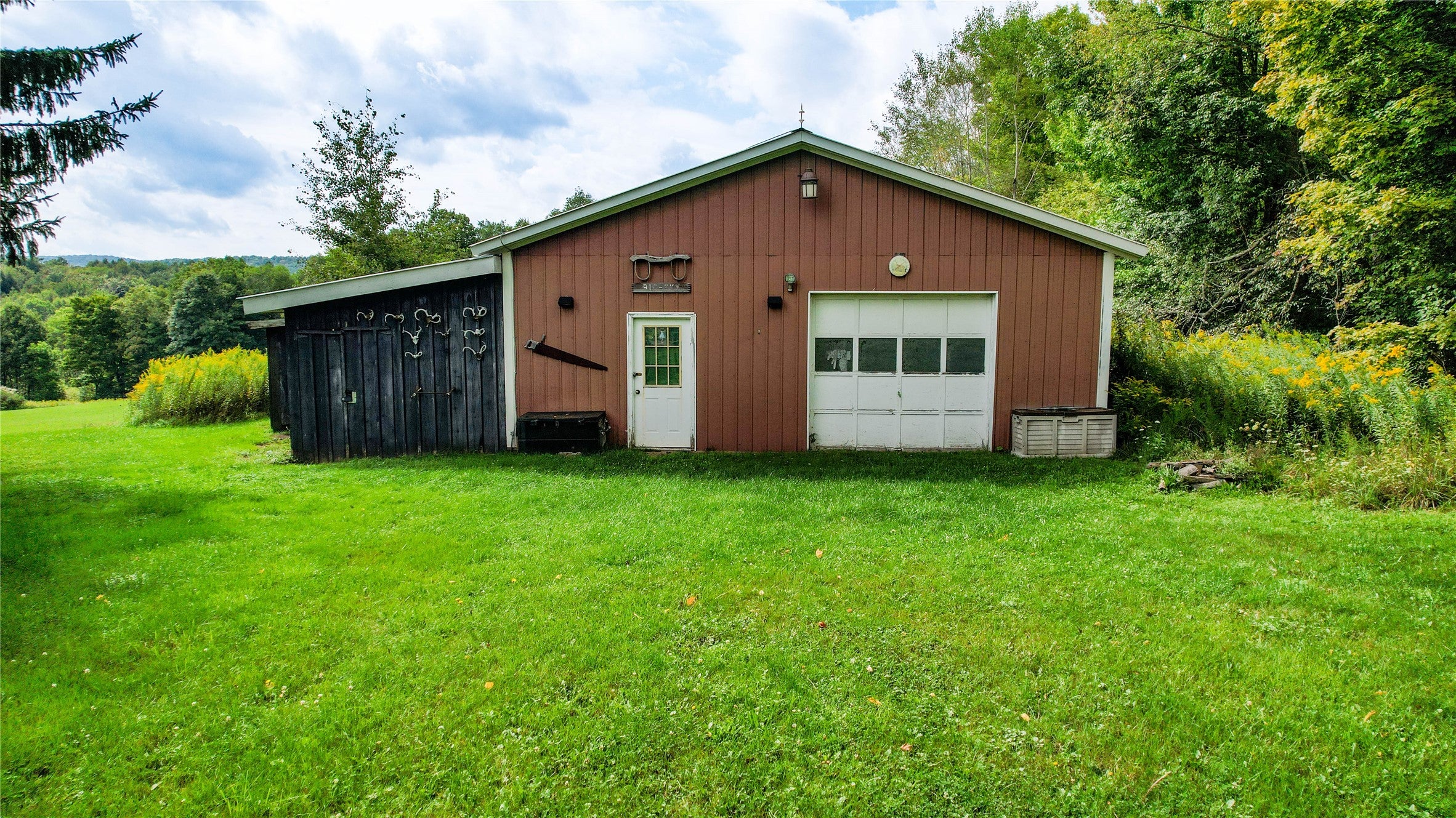 295 Columbus Hill Road - Photo 3