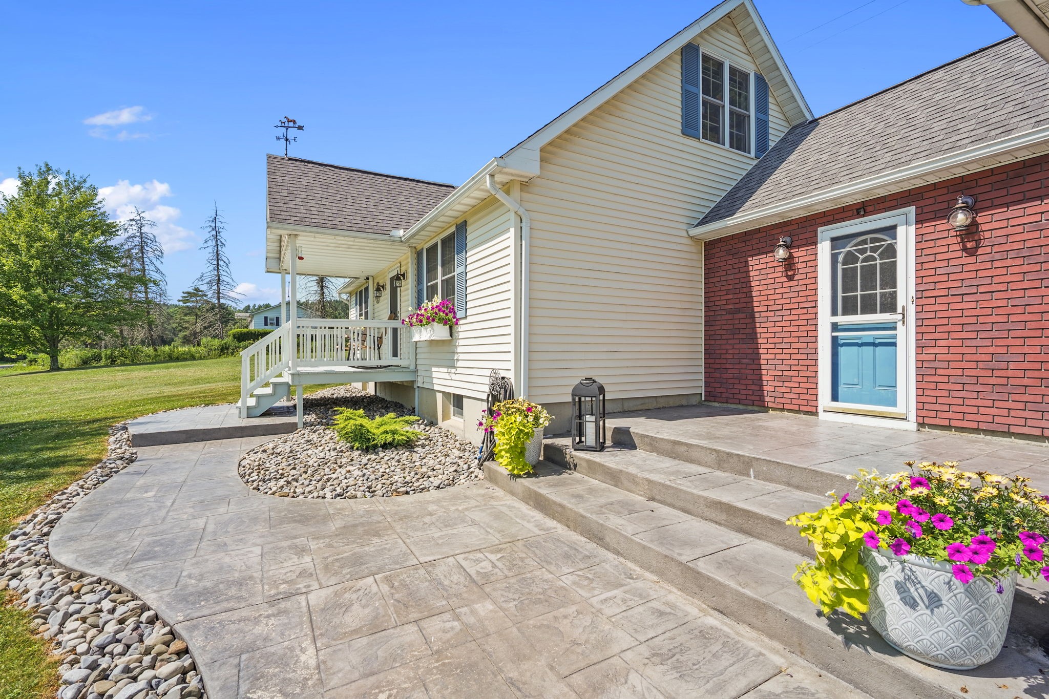 1100 Allison Hill Road - Photo 3