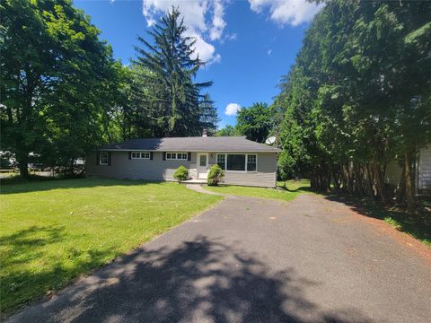 Homes For Sale - 1013 Main Street<br/> Vestal, NY 13850