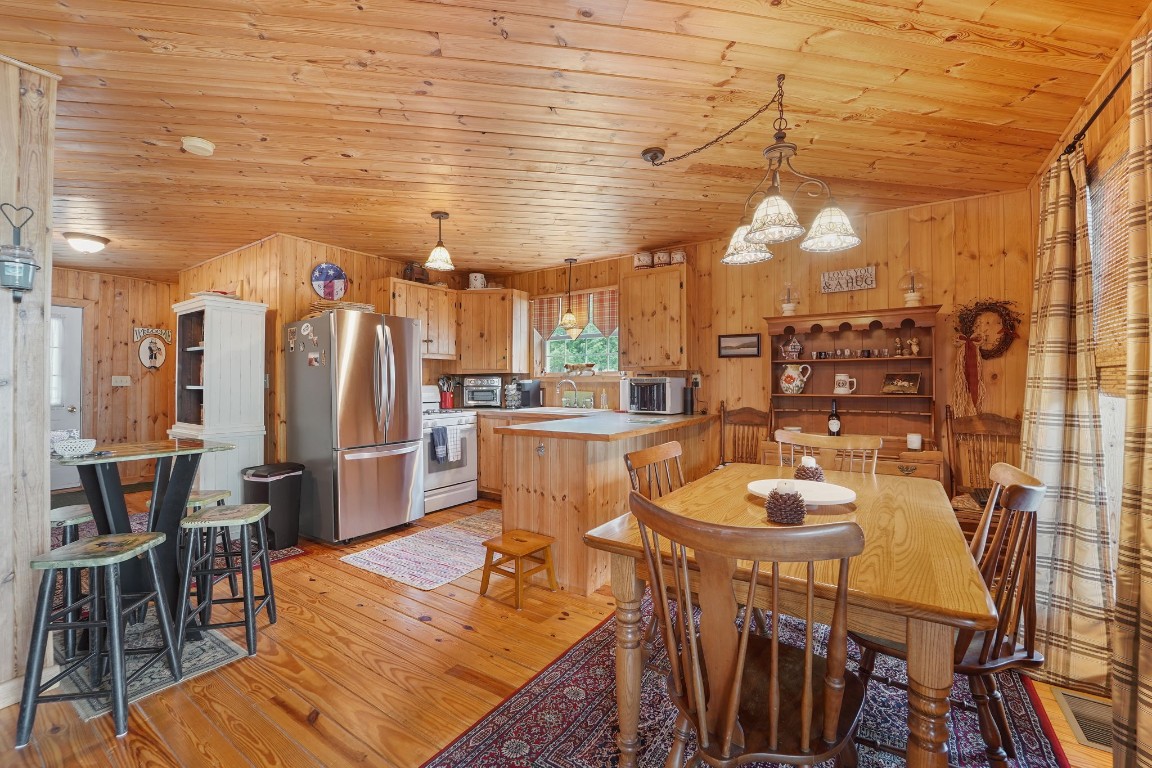 294 Locust Lane, Thompson, Pennsylvania image 22