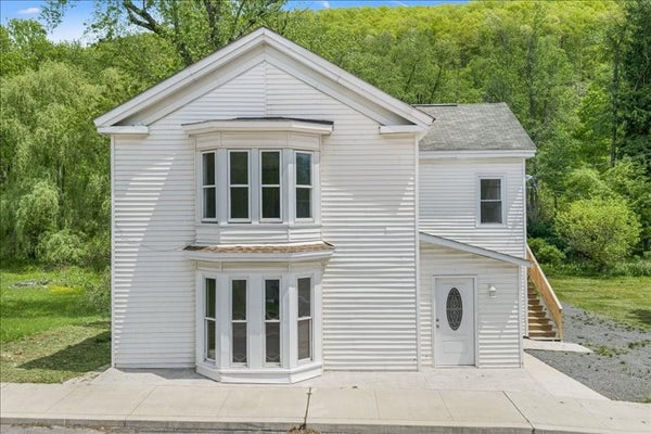 218 MAIN ST, SUSQUEHANNA, PA 18847 - Image 4f35e42f5e3efb6d4c42bf994b7a2ff3/2946789387