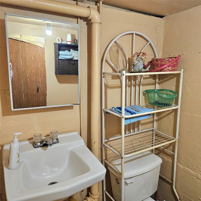 144 Helen St, Binghamton, New York image 25