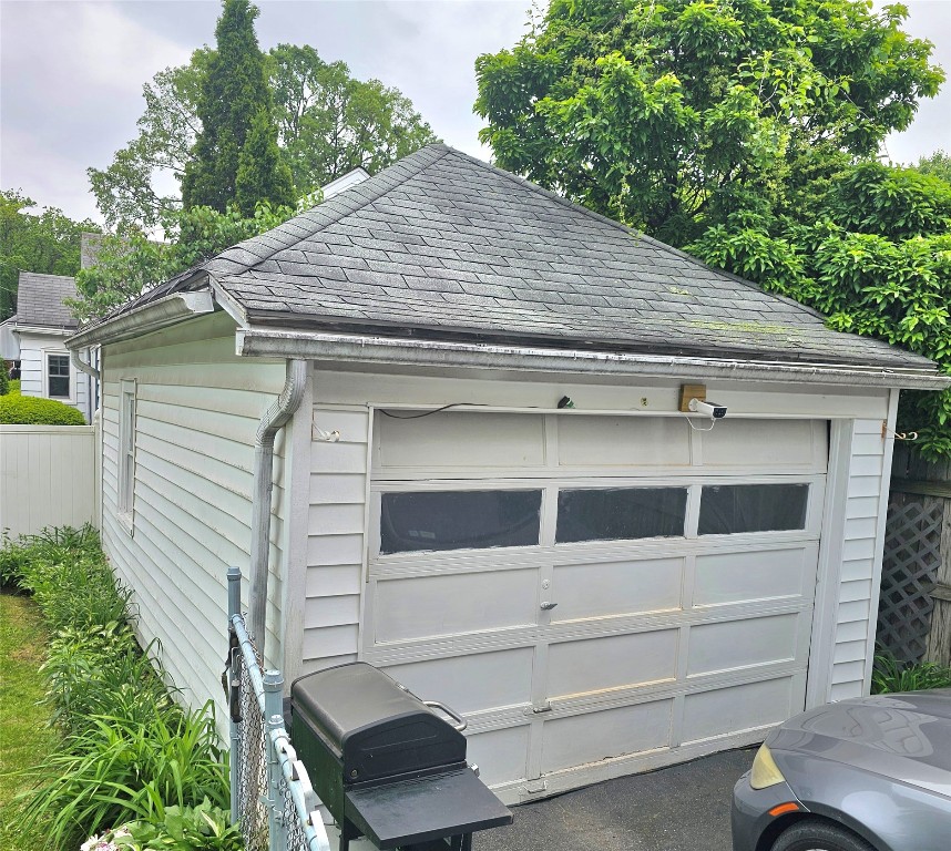 144 Helen St, Binghamton, New York image 26