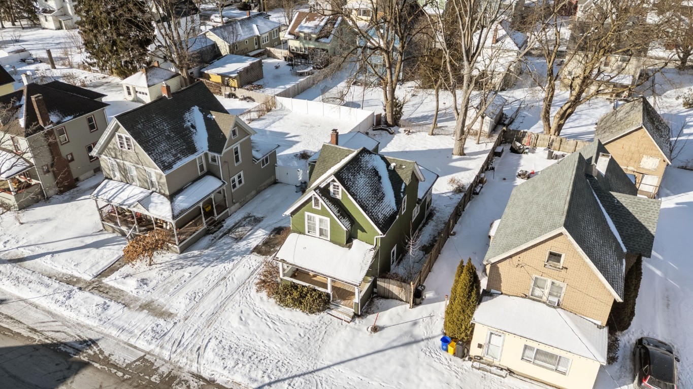 19 Bigelow Street, Binghamton, New York image 2