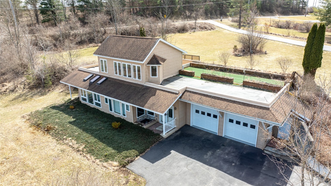 566 West Chenango Road, Binghamton, New York image 2