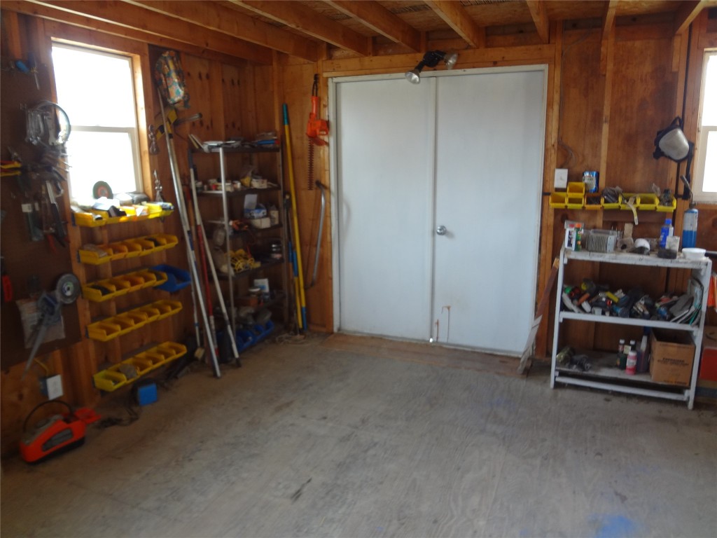 566 West Chenango Road, Binghamton, New York image 32