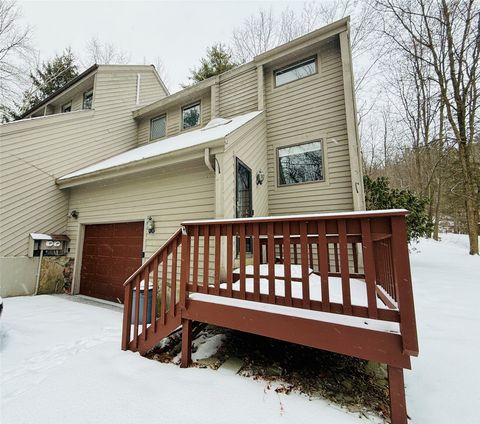 Homes For Sale - 194 Old Pennsylvania Avenue<br/> Binghamton, NY 13903