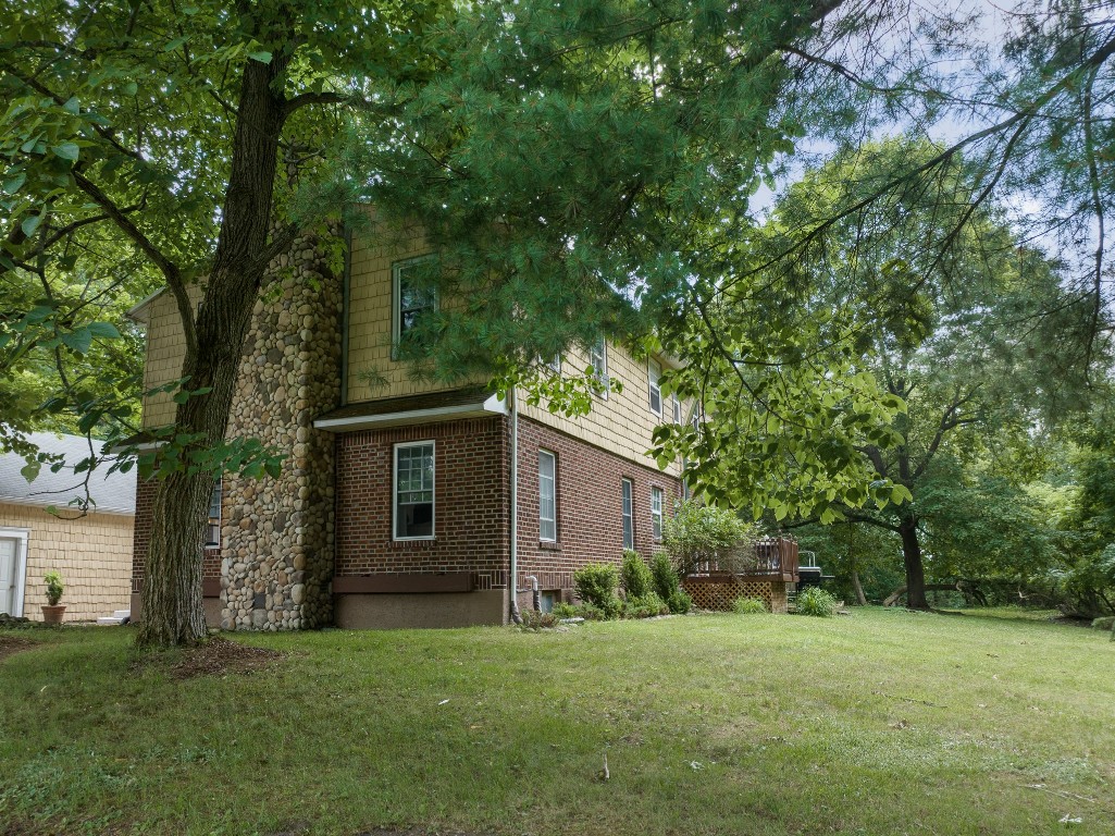 110 La Grange Street