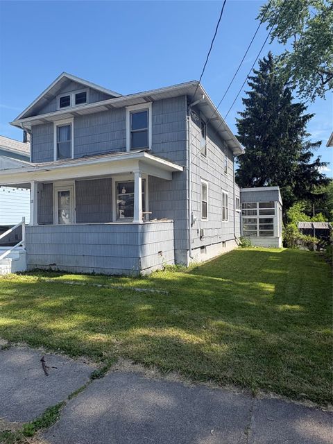 Homes For Sale - 118 Theron Street<br/> Johnson City, NY 13790