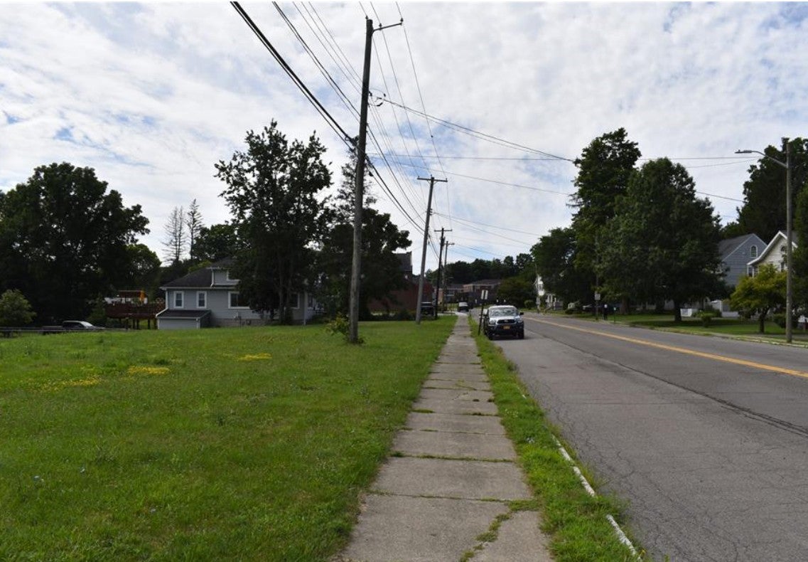 796 Chenango Street - Photo 3