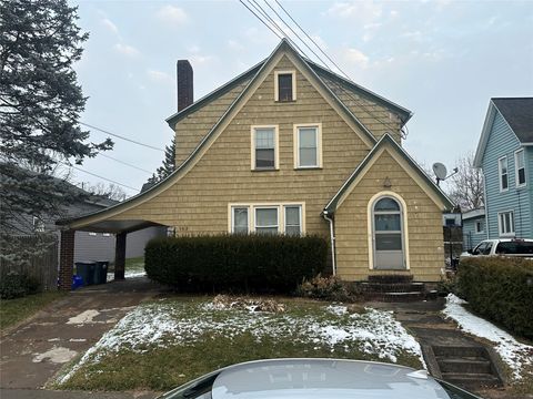 Multifamily For Sale - 163 Ackley Avenue<br/> Johnson City, NY 13790