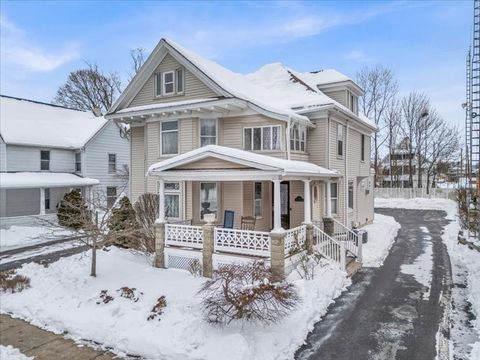 Homes For Rent - 217 Jefferson Avenue #4<br/> Endicott, NY 13760