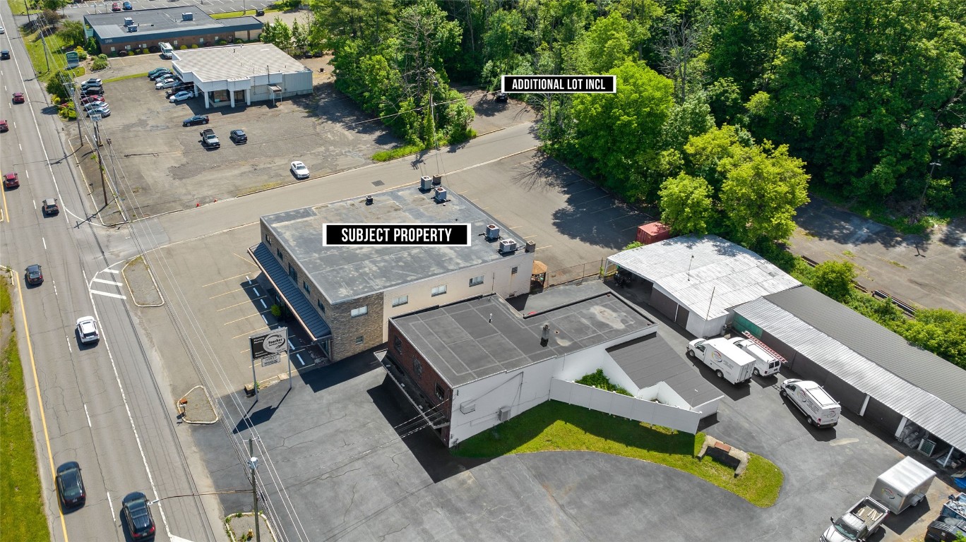 1040 Vestal Parkway E