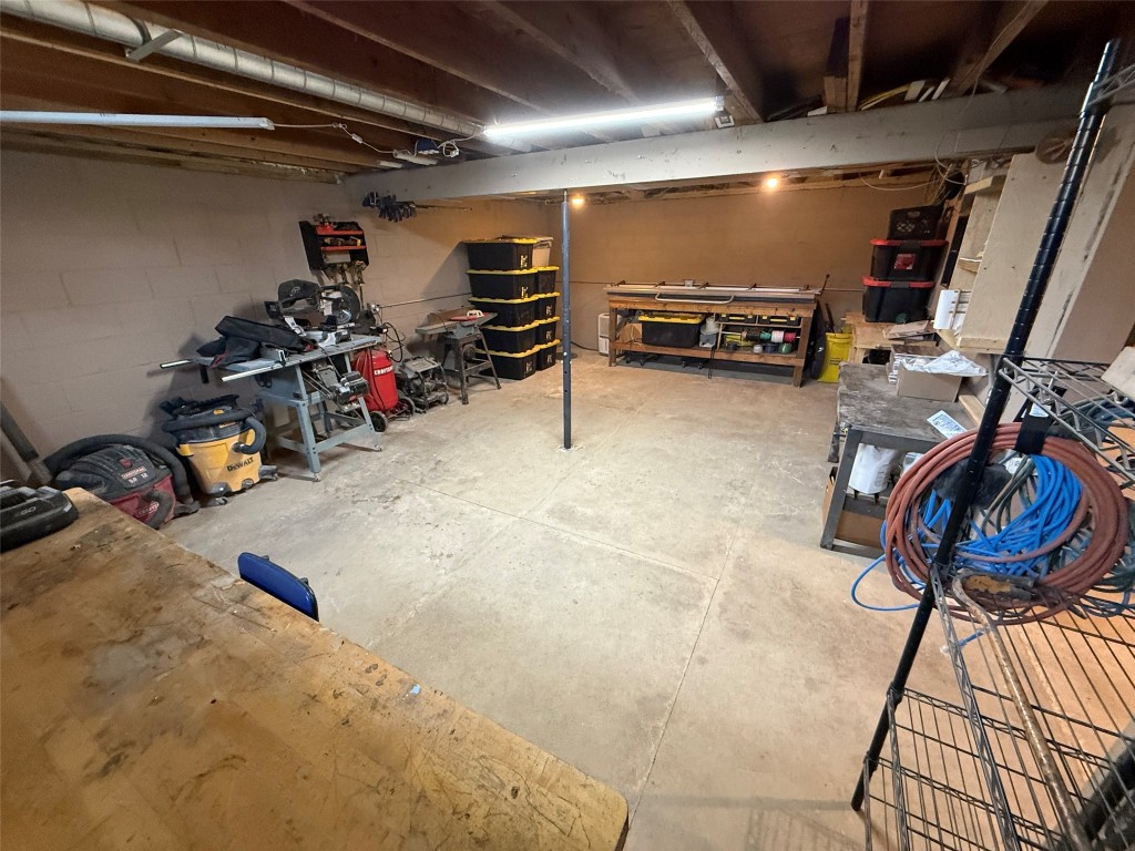 6 Harry L Drive, Kirkwood, New York image 23