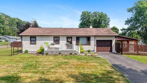 3511 Phyllis Street Endicott NY 13760