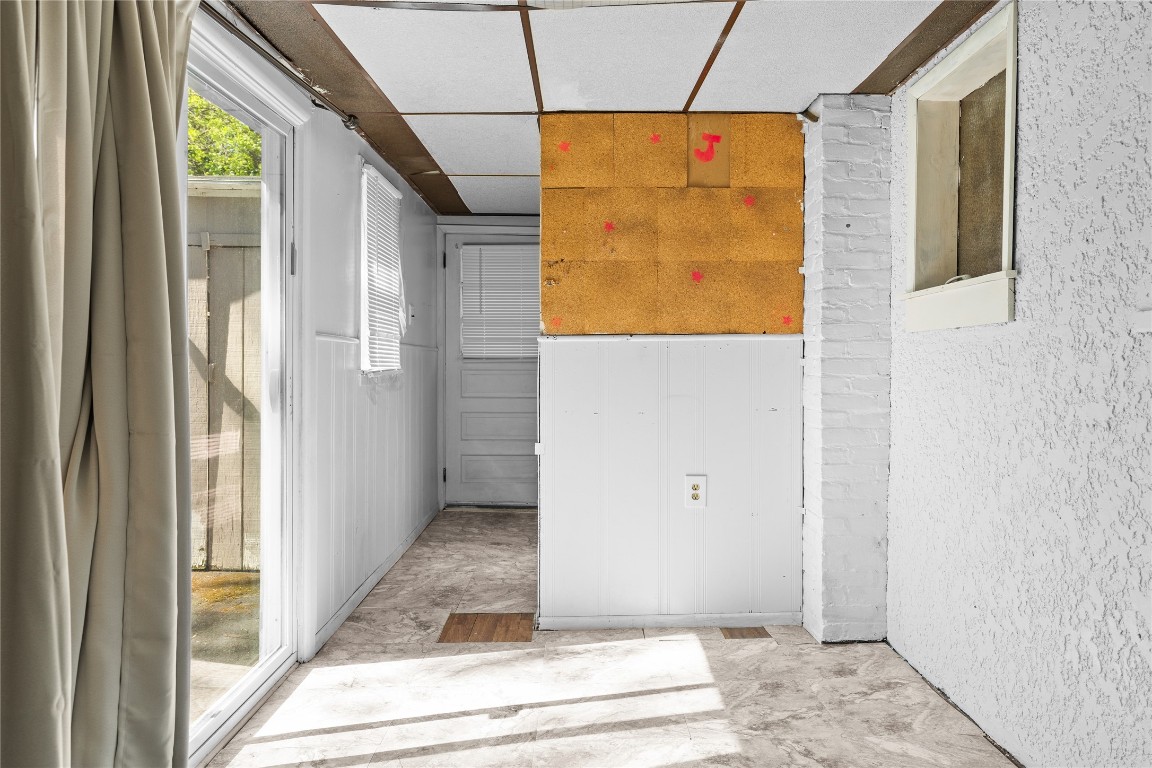 309 Squires Avenue, Endicott, New York image 17
