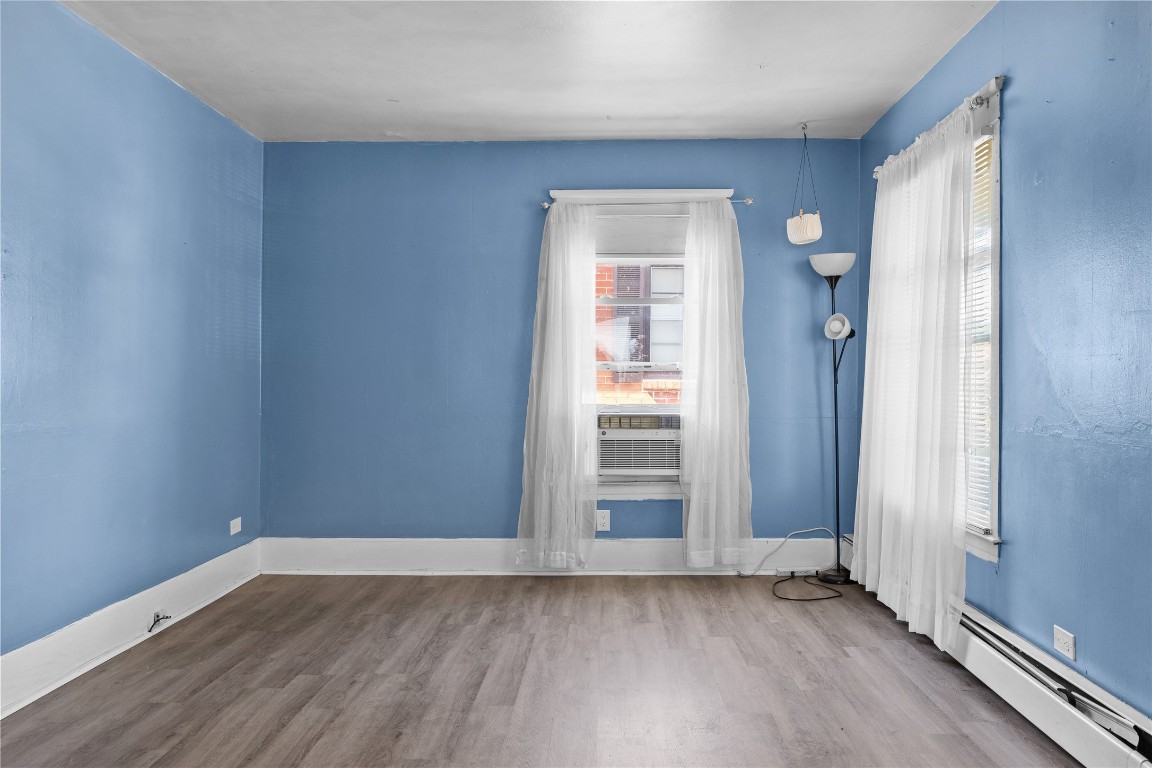 309 Squires Avenue, Endicott, New York image 16