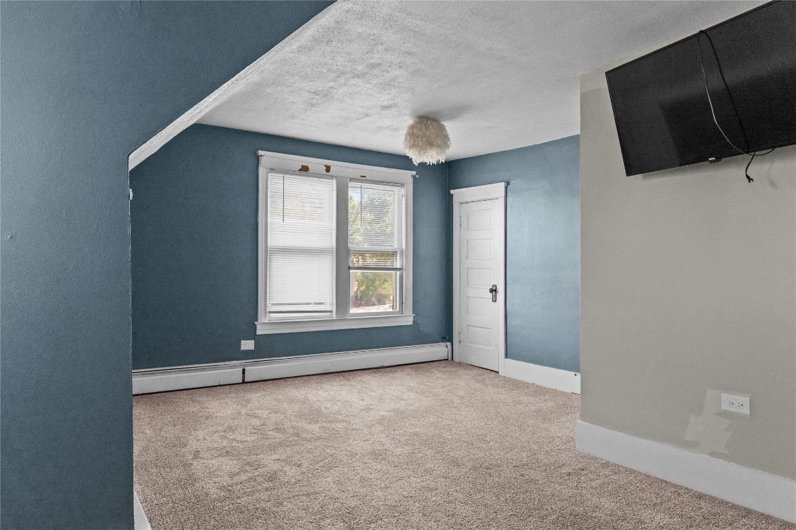 309 Squires Avenue, Endicott, New York image 14
