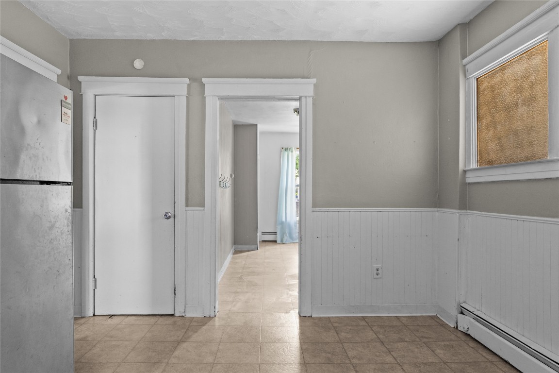 309 Squires Avenue, Endicott, New York image 8