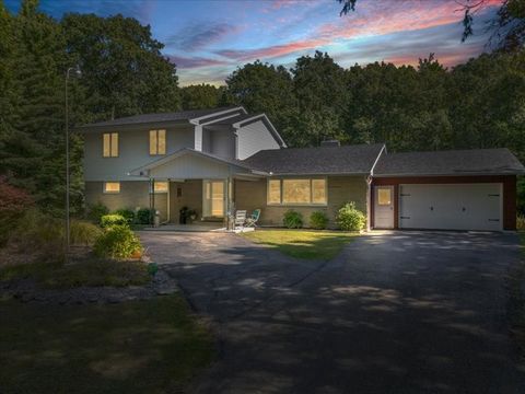 182 Noyes Road Vestal NY 13850