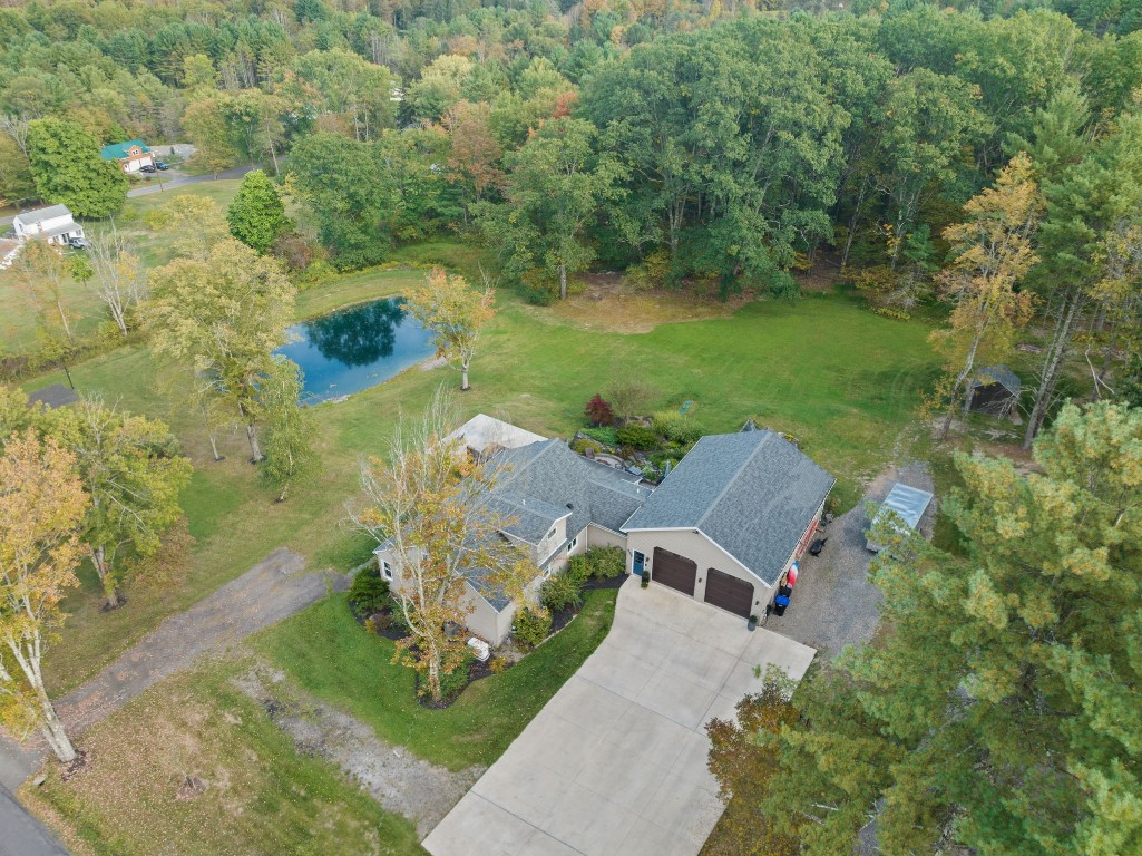 400 W Hill Road