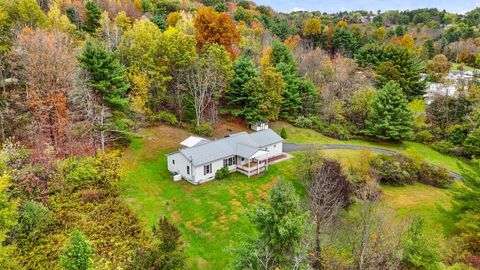 1122 Day Hollow Road Endicott NY 13760