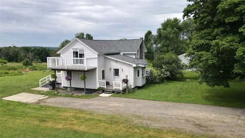 Homes For Sale - 472 Cherry Valley Hill Rd Rd<br/> Maine, NY 13802
