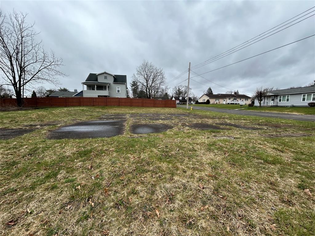 719 Grant St - Photo 4