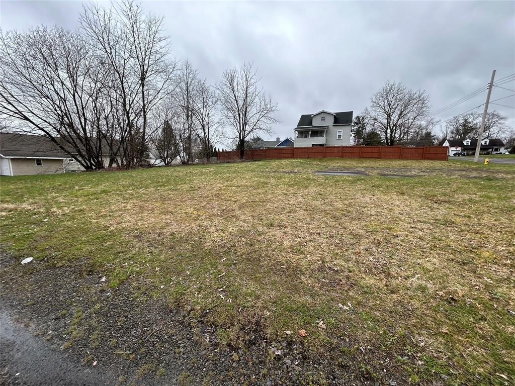 719 Grant St - Photo 2
