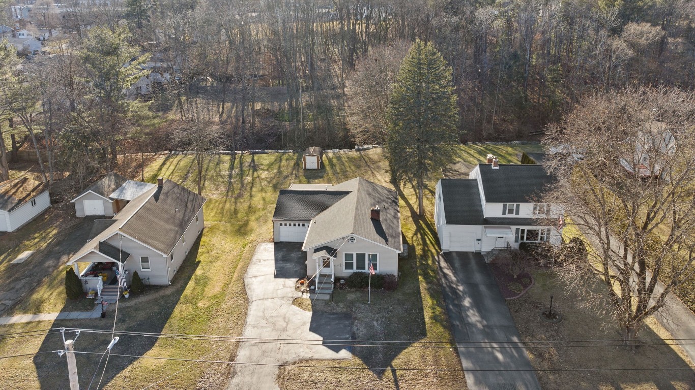545 Hooper Road, Endicott, New York image 25