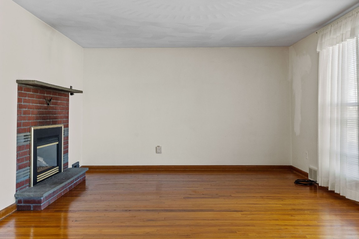 545 Hooper Road, Endicott, New York image 4