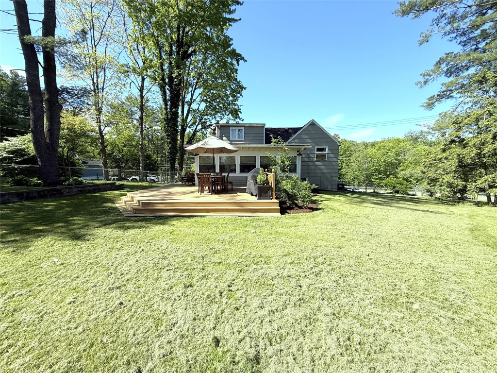 205 African Road, Vestal, New York image 5
