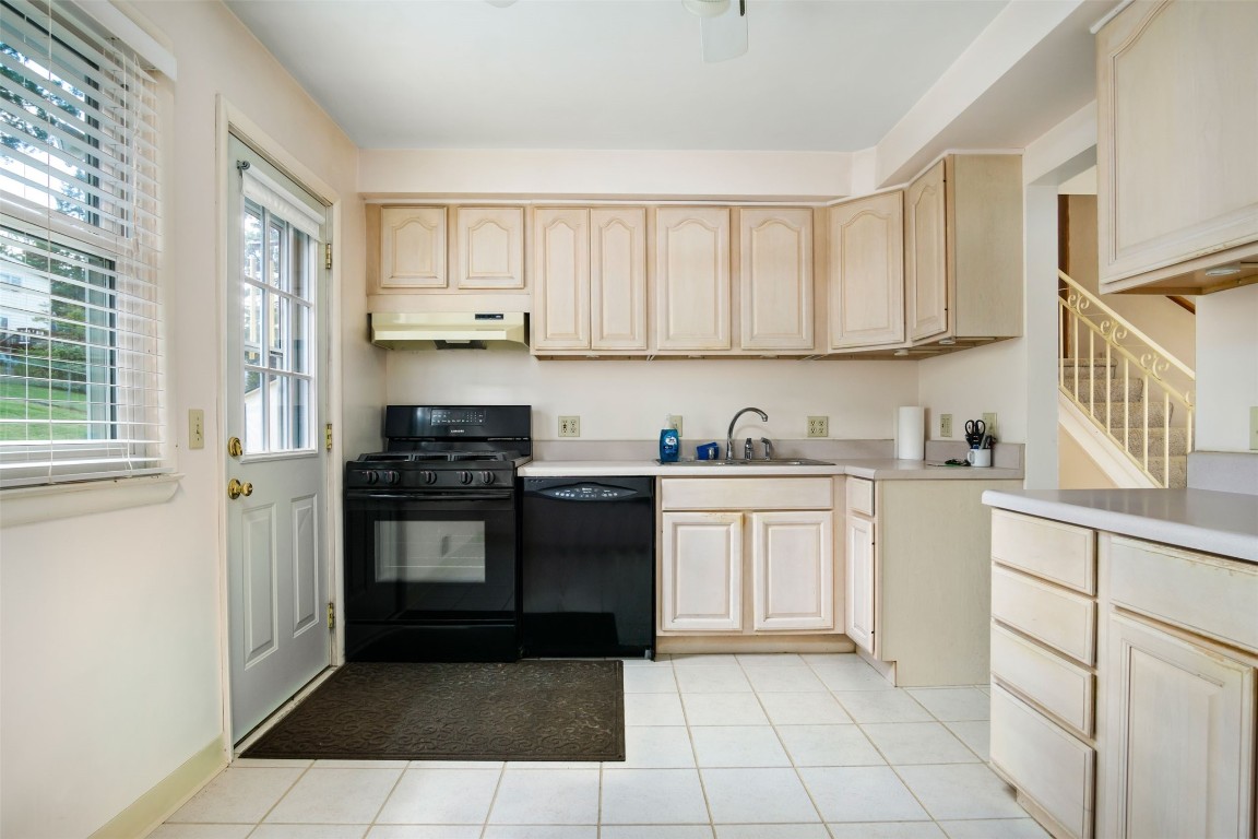 328 Chestnut Lane