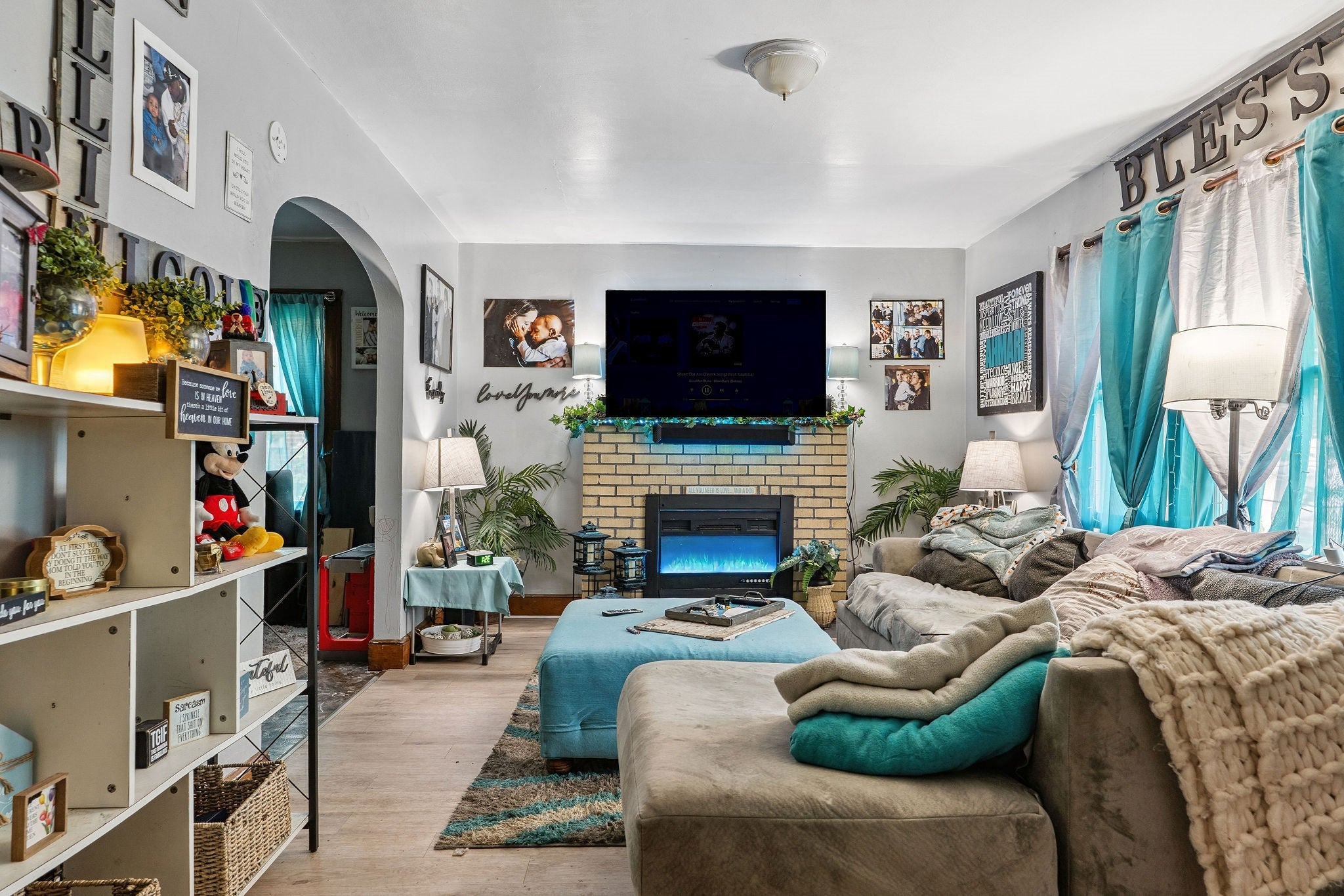 Front House unit 1