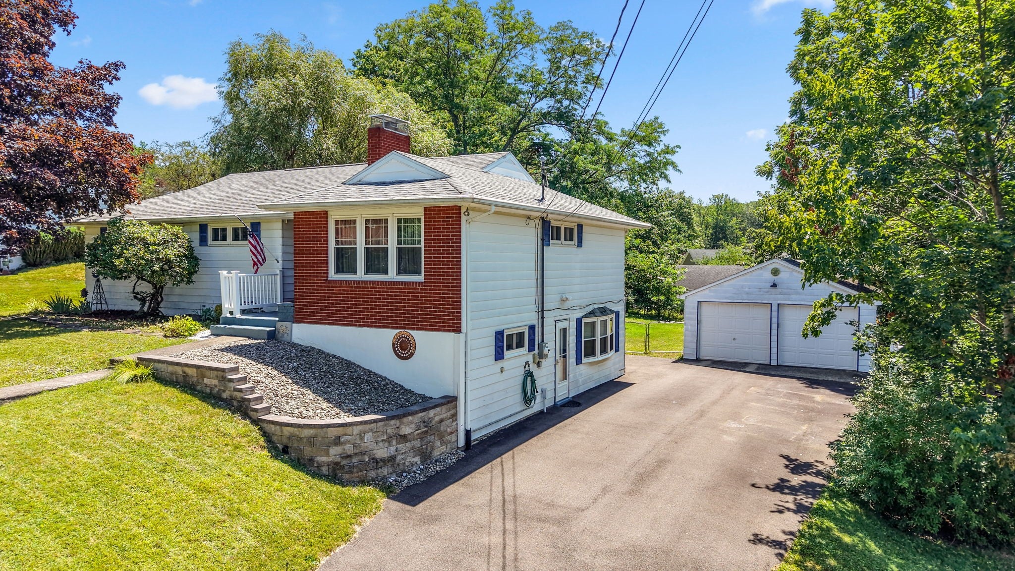4 Bowen Lane - Photo 3
