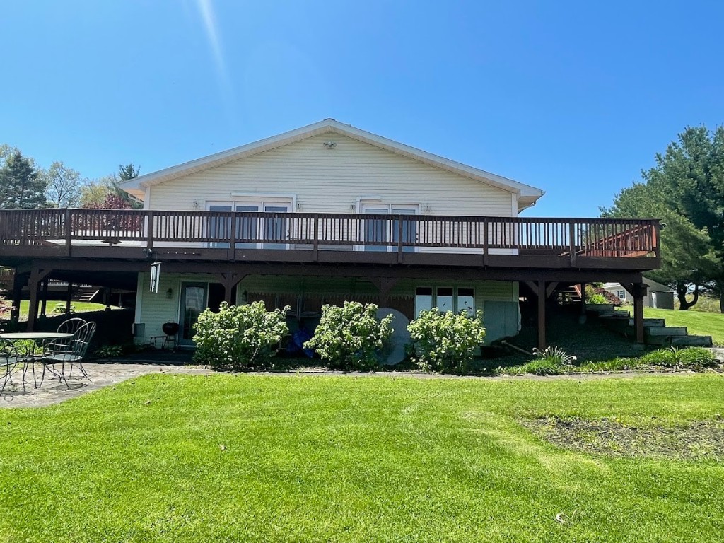 672 Brotzman Road, Binghamton, New York image 2