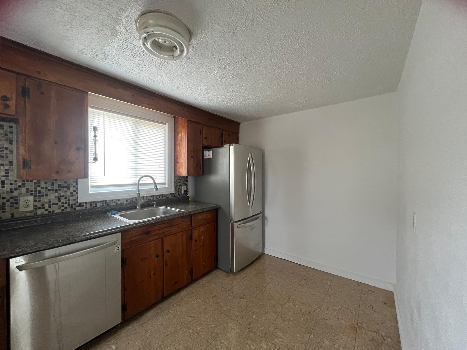 5 Colorado Avenue 2 - Photo 3